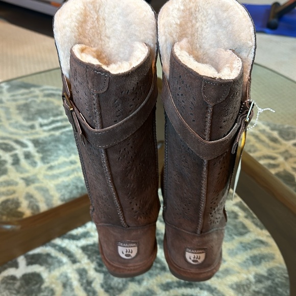 BearPaw Suede Boots NWT - Picture 4 of 8